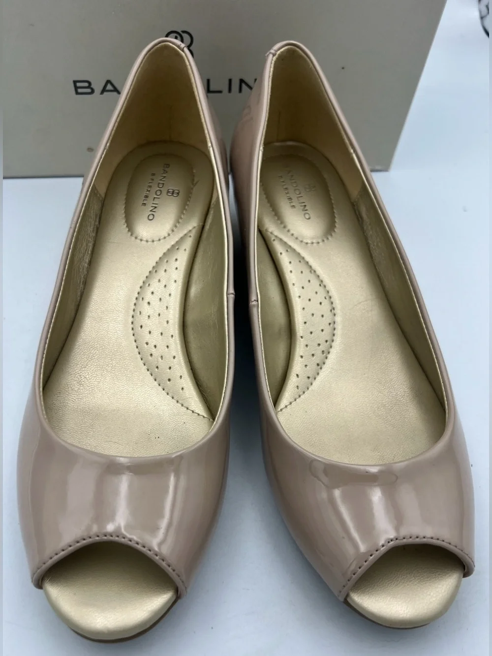 Bandolino Candra 3 Wedge Vegan Heel Peep Toe Women Shoes Size 8M, Taupe NEW